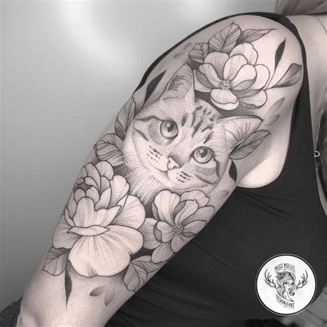 Cat And Floral Tattoo Blackwork Dot Work Cat Tattoo In 2020 Floral