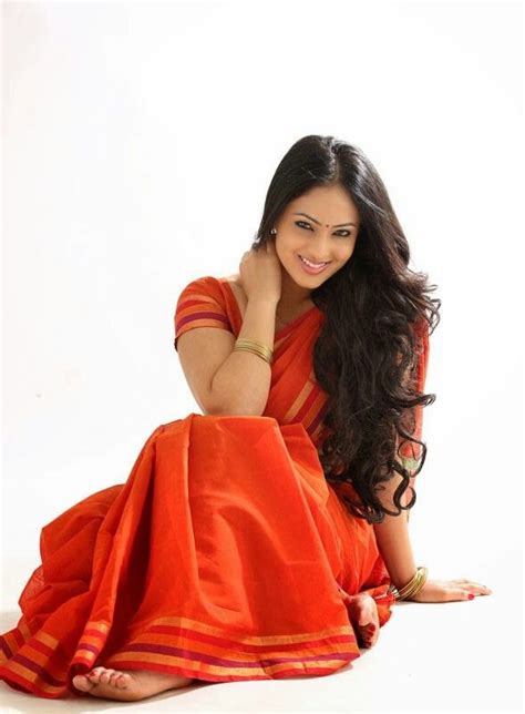 tamil ponnu most beautiful indian actress india beauty women beautiful indian actress