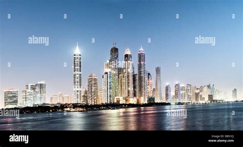 Dubai Night Skyline Hi Res Stock Photography And Images Alamy