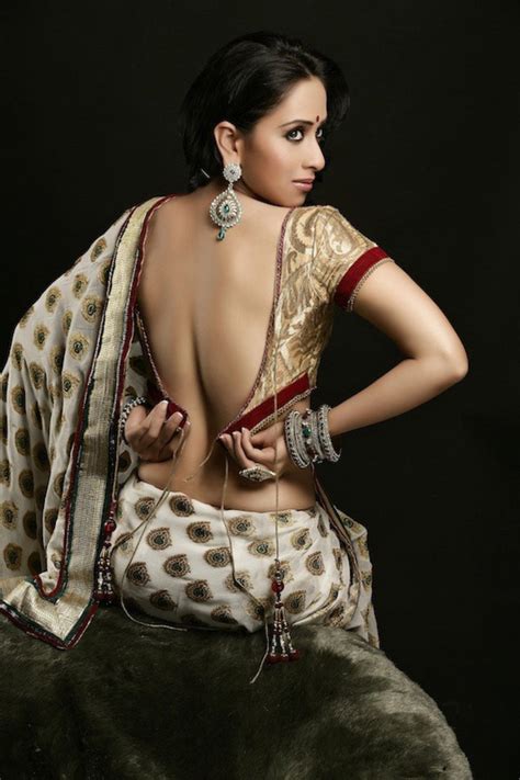 Monali Sehgal Bollywood Girls Women Saree Poses