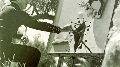 Salvador Dalí 1910 Comienza El Espectáculo