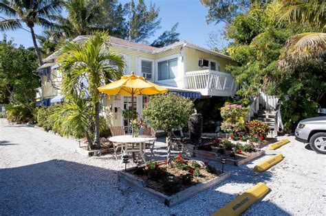Floridas Best Budget Beachfront Hotels Abc News
