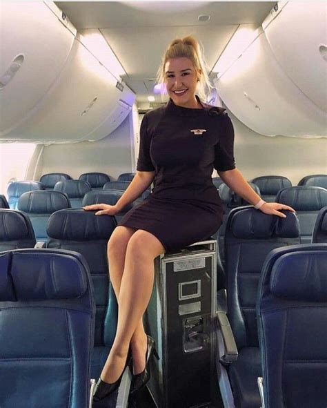 Pin On Stewardess ️