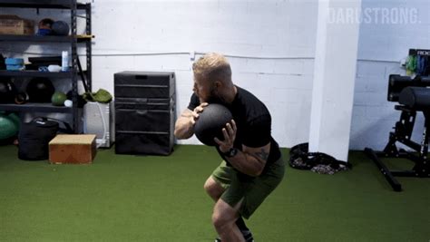 Increase Your Knockout Power With These 6 Medicine Ball Exercises