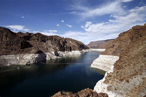 Worst Drought In 1200 Years Drains Americas Biggest Reservoir New