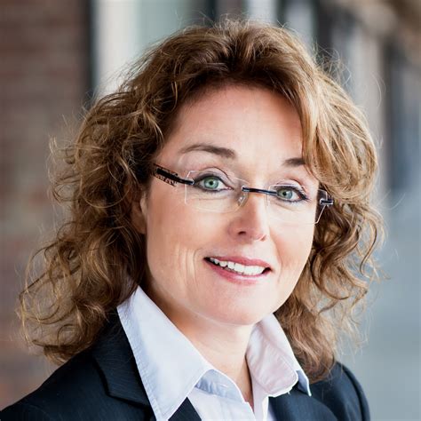 Green card lotereyasi — aqsh hukumati tomonidan e'lon qilingan dv lottery dasturi har yili dunyoning ko'plab nega aynan greencard.uz da ro'yxatdan o'tishingiz kerak? Tanja Hoffmann - Personalreferent - Eggers & Franke ...