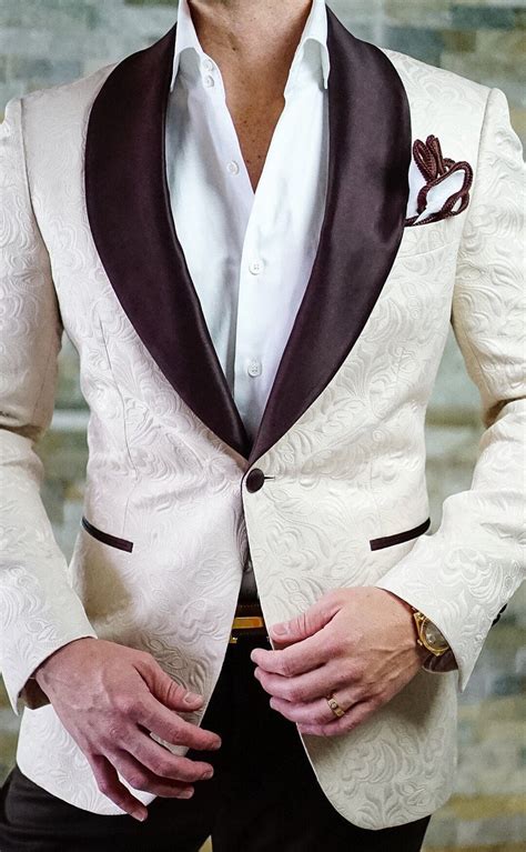 S By Sebastian Ivory And Brown Paisley Dinner Jacket