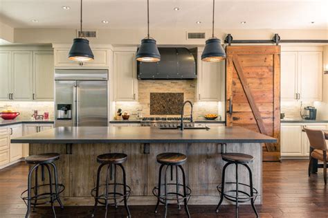 These farmhouse kitchen decor ideas will help transform your kitchen into an updated space effortlessly. Gilbert, Industrial Farmhouse Kitchen and Game room