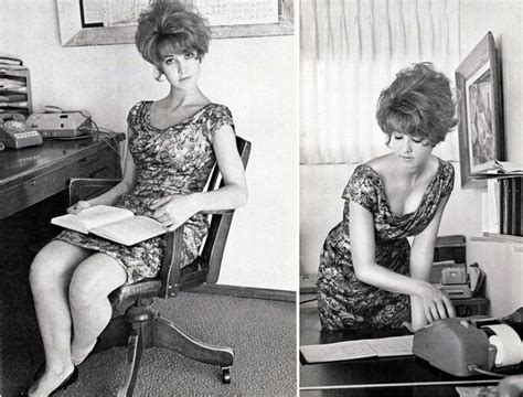 Https Flashbak Com Swimming In The Steno Pool A Look At The Vintage Secretary Career