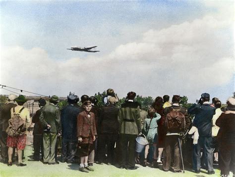 Berlin Airlift 1948 Photograph By Granger Pixels