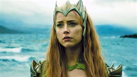 Por Que Amber Heard Mal Aparece Em Aquaman