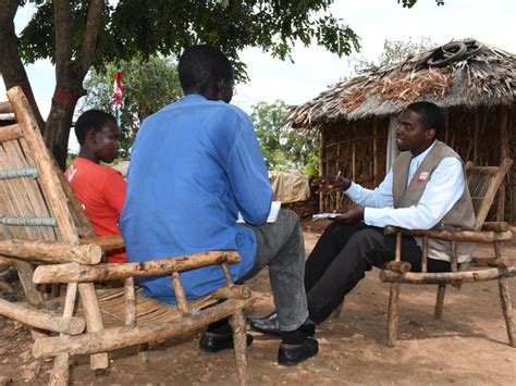 Les réfugiés séropositifs s'entraident en Ouganda - HCR Canada