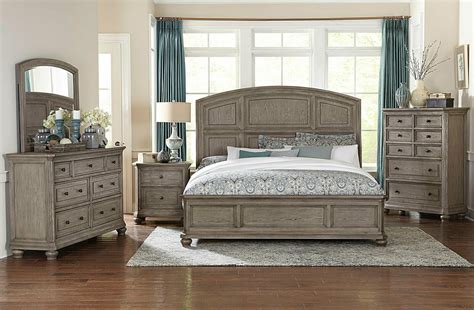 Queen beds starting at $ 3455 regular / $ 2591 member. HOLDEN 5 pieces Traditional Rustic Gray Oak Bedroom Set w. King Size Panel Bed - Bedroom Sets