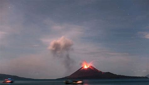 Top 10 Deadliest Volcanic Eruptions In History Ocean Pictures