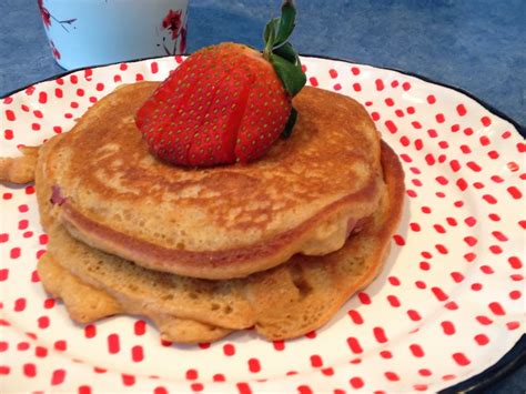 Strawberry Sour Cream Pancakes