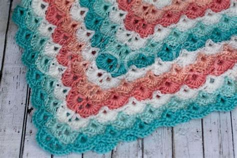 Full Of Shells Crochet Baby Blanket Beautiful Shells Baby Blanket