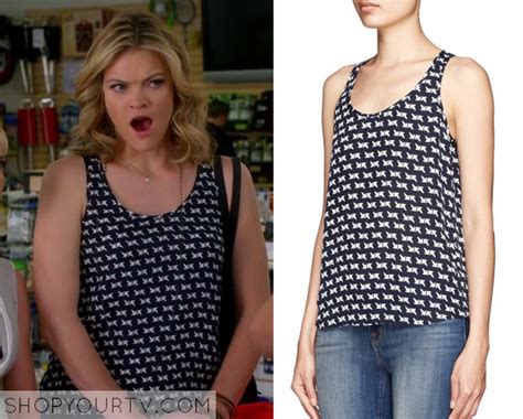 Missi Pyle Clothes Style Outfits Worn On Tv Shows Shop Your Tv
