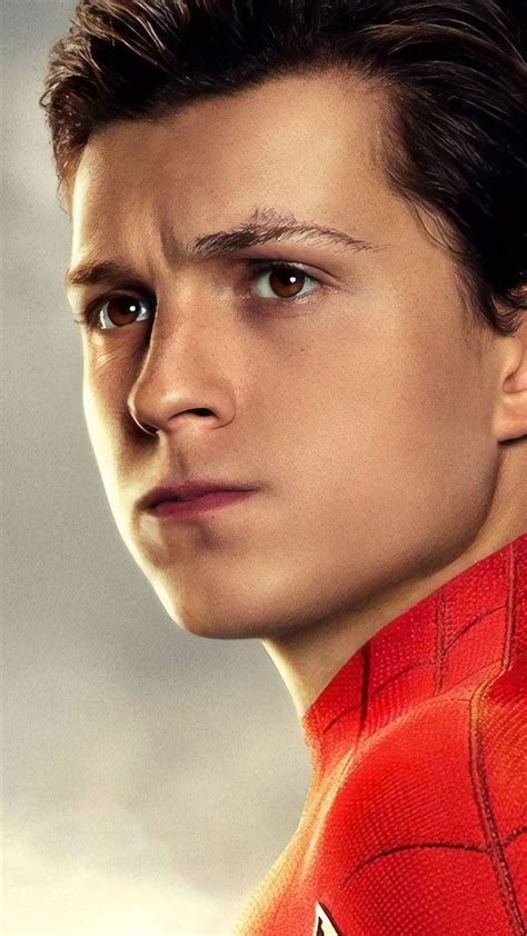 Tom Holland As Peter Parker In Spider Man Far From Home 4k Ultra Hd