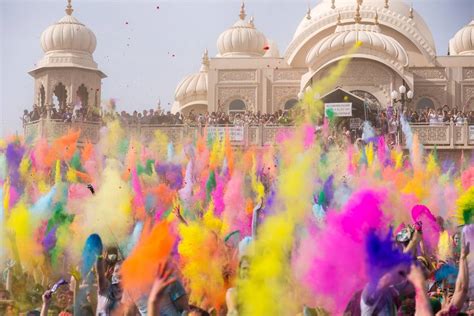 Holi Festival Of Colors Kuriositas