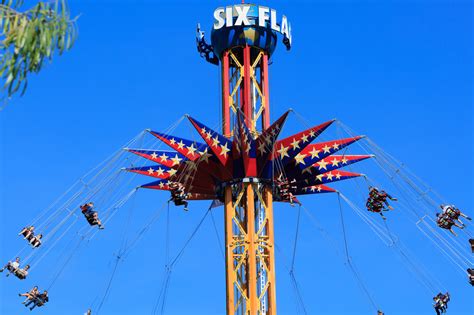 Six Flags Ride Abruptly Stops Leaves Passengers Stranded In The Air