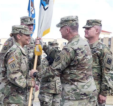 New Leader Takes Helm Of 470th Military Intelligence Brigade Joint