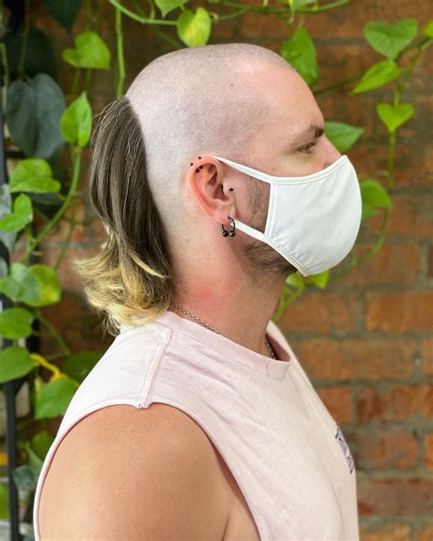 8 Trendy Skullet Haircuts To Try This Summer 2023