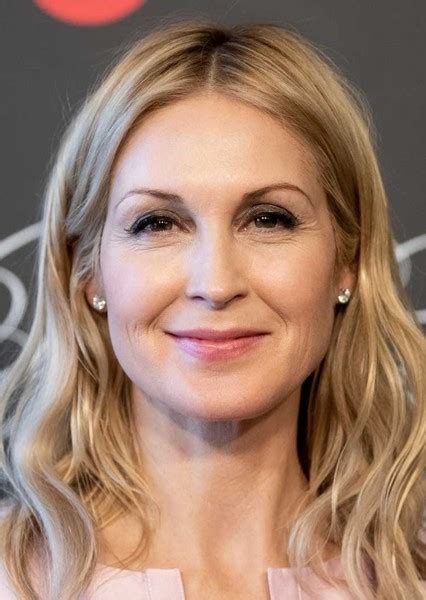 Photos Of Kelly Rutherford On Mycast Fan Casting Your Favorite Stories
