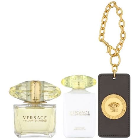 We did not find results for: Buy Versace Yellow Diamond Gift Set For Her EDT 90 ml ...