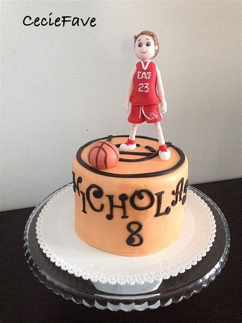 Basketball Cake Decorated Cake By Ceciefave By Cecilia Cakesdecor