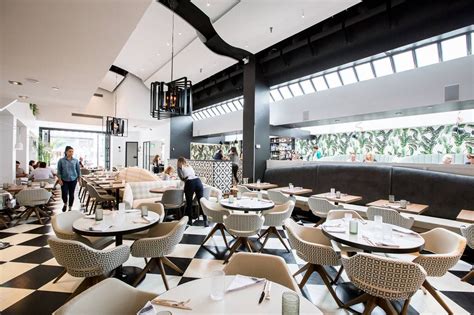 10 New Restaurants With Beautiful Interior Design In