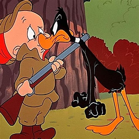 Elmer Fudd And Yosemite Sam No Longer Have Guns In New Looney Hd Phone