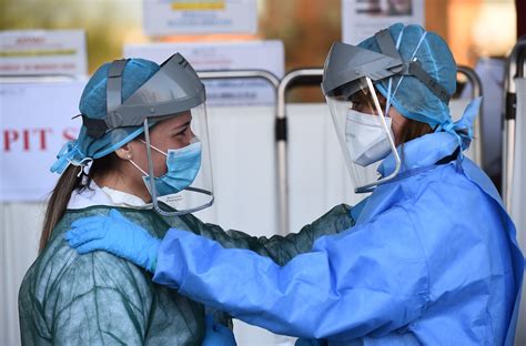 Coronavirus M S De Personas Morir N En Europa En La Primera Ola De La Pandemia Por