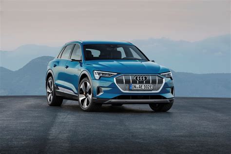 Audi Unveils All Electric 2019 E Tron Suv Car Keys