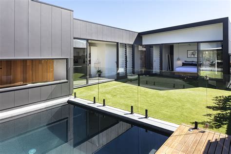 Gallery Of Balgownie By Dayne Lawrie Constructions Local Australian