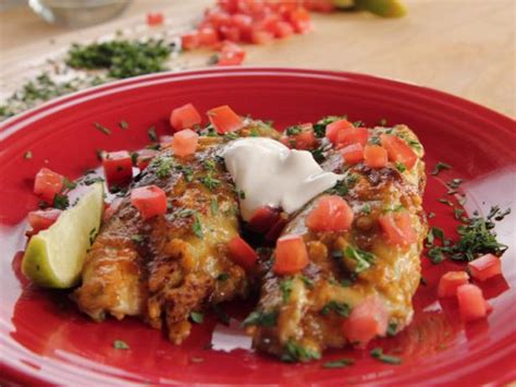 I served this with mashed potatoes and gravy and green beans. Chicken Enchiladas Recipe | Ree Drummond | Food Network