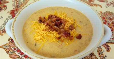 I'm not handling this cold weather gracefully. {Slow Cooker} Bacon Cheeseburger Soup | Slow cooker bacon, Bacon cheeseburger soup, Cheeseburger ...