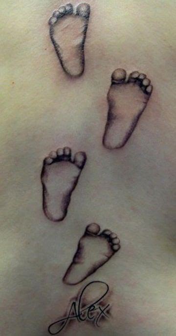 Tatuajes De Huellas De Bebe Recien Nacidos En La Espalda Tatuajes De