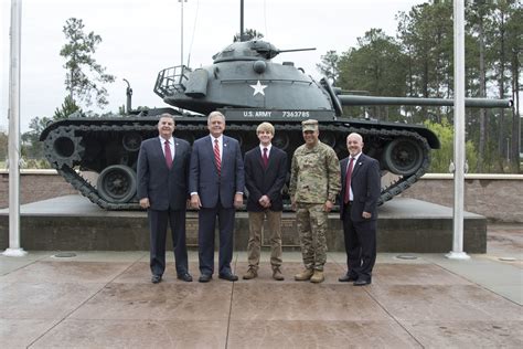 Congressman Makes First Visit To Us Army Central Headquarters Us