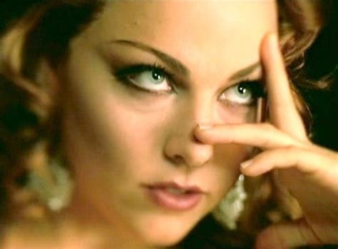 Your Fav Pic Of Everybodys Fool Music Video Poll Results Evanescence