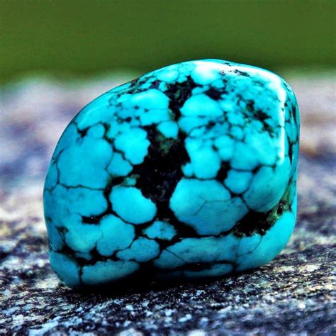 Healing Turquoise Crystals And Stones Benefits Uses And Jewelry