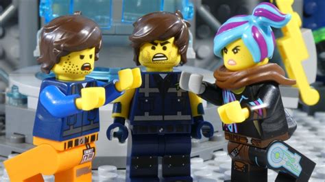 The Lego Movie 2 Emmet Vs Lucy Youtube