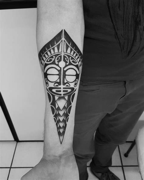 polinesyan tattoo, maori, tiki, koru, oldbonetattoo Edmar Venâncio