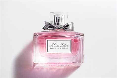 10 Best Pink Perfumes For Women