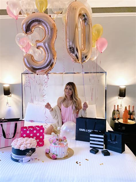 30th Birthday Bedroom Birthday Photoshoot Ideas Birthday Picture Idea