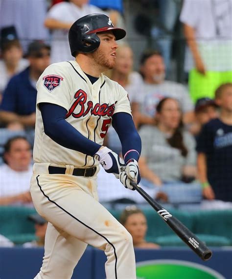 Freddie Freeman Hits A Game Winning Rbi Single To Beat The Reds 1 0 In