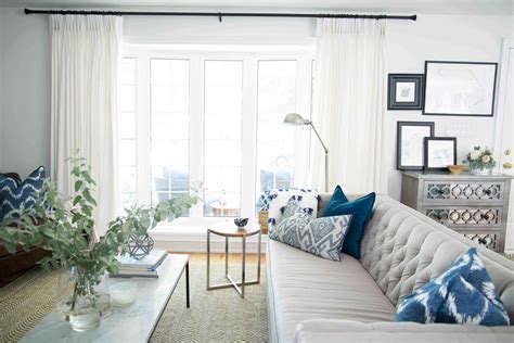 Modern Casual Living Room With Pops Of Blue Designed By Jaclyn Harper