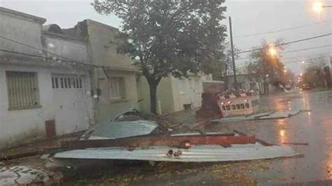 Un Tornado Y Fuertes Tormentas Eléctricas Afectaron A Varias Localidades Del Gran Buenos Aires Y