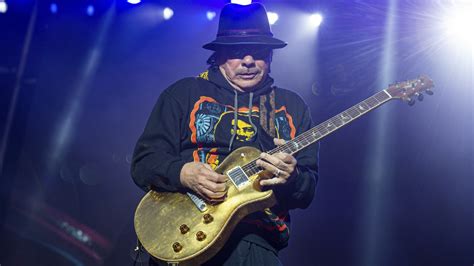 Carlos Santana Collapses On Stage During Michigan Concert