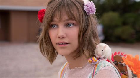 How Old Is Grace Vanderwaal 5 Fast Facts About ‘stargirl Actress In