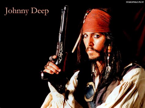 At this point, johnny depp and captain jack sparrow are so synonymous it's hard to think of pirates without imagining his buccaneer grin and quick wit. Latest Hollywood Hottest Wallpapers: Johnny Depp Jack Sparrow